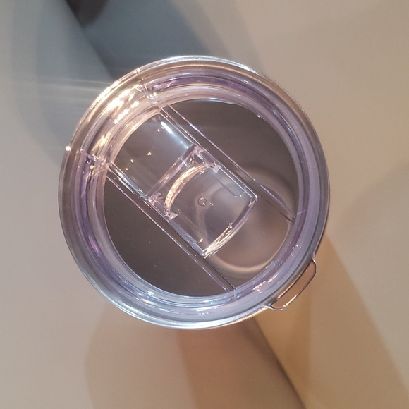 Peanuts Snoopy hugs and kisses with hearts tumbler NWT - Picture 4 of 6